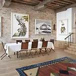 B&B Jacquemine Luxury Guesthouse And Art Gallery