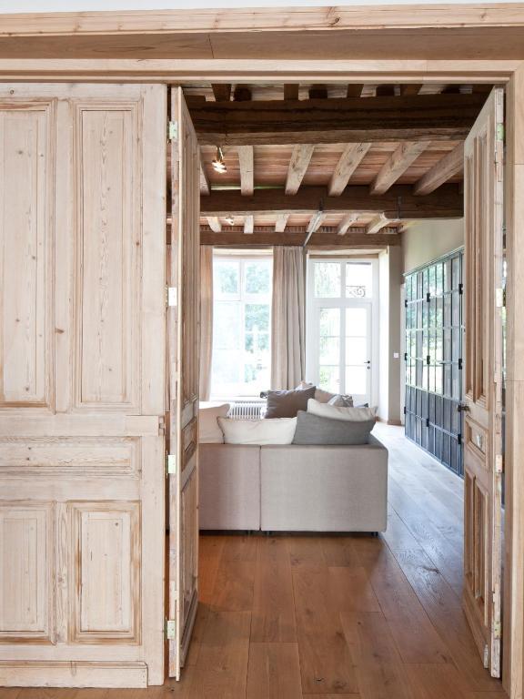 Bed & Breakfast Jacquemine Luxury And Art Gallery Bruges